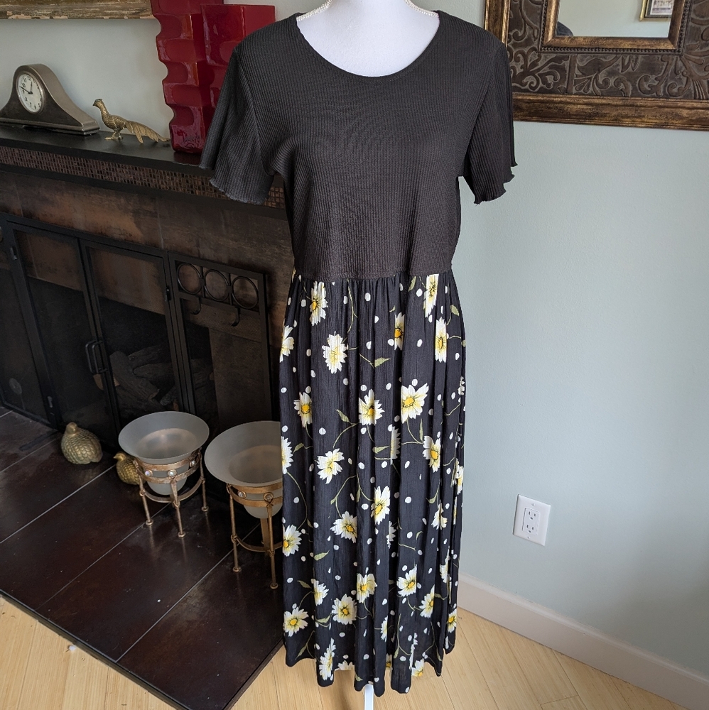 90s Size M/L Black Daisy Floral Long Maxi Dress Knit Thermal Top ShortSleeve 176